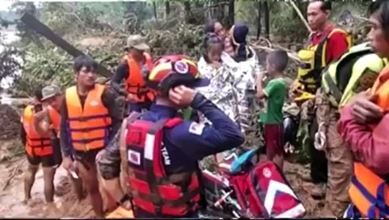 ລໍາໂສມ: ນໍ້າຕາຜູ່ສູນເສຍ