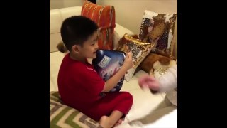 Ganito ka-excited si Nate makita ang Tita Michelle Van Eimeren niya galing Australia