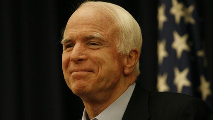 Felhagy a kezeléssel John McCain