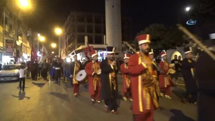 Mercidabık Zaferi ile Fırat Kalkanı Harekatı'nın Yıldönümünde Fener Alayı