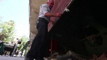 Syrie: les menuisiers de la Ghouta dépoussièrent leurs ateliers
