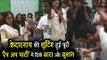 सुशांत सिंह  - सारा अली खान की फिल्म केदारनाथ की हुई  Wrap-Up पार्टी,  काटा केक