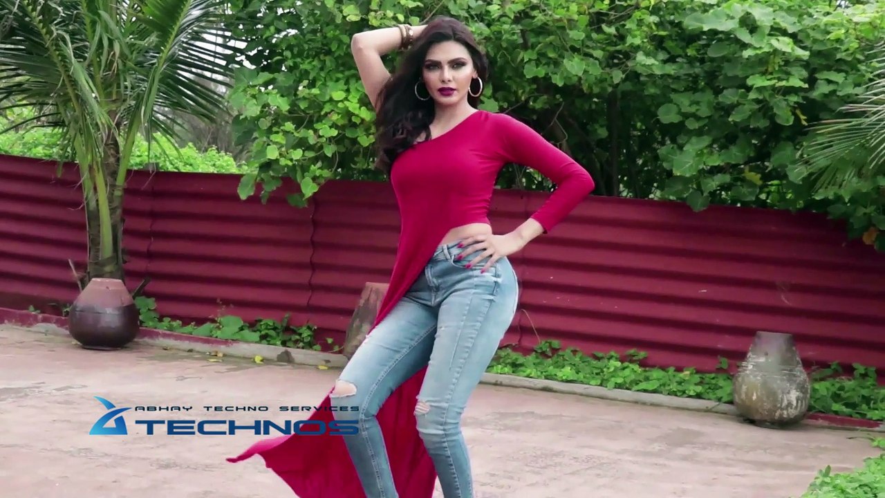 Photo Shoot Of Sherlyn Chopra and Interview On Kerala Relief Fund - video  Dailymotion