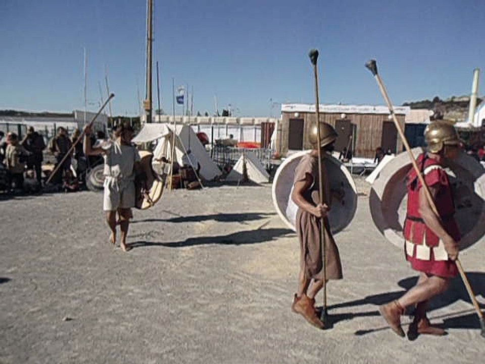 Détours d'antan-2016: Présentation de tenues guerrières de la Grèce antique