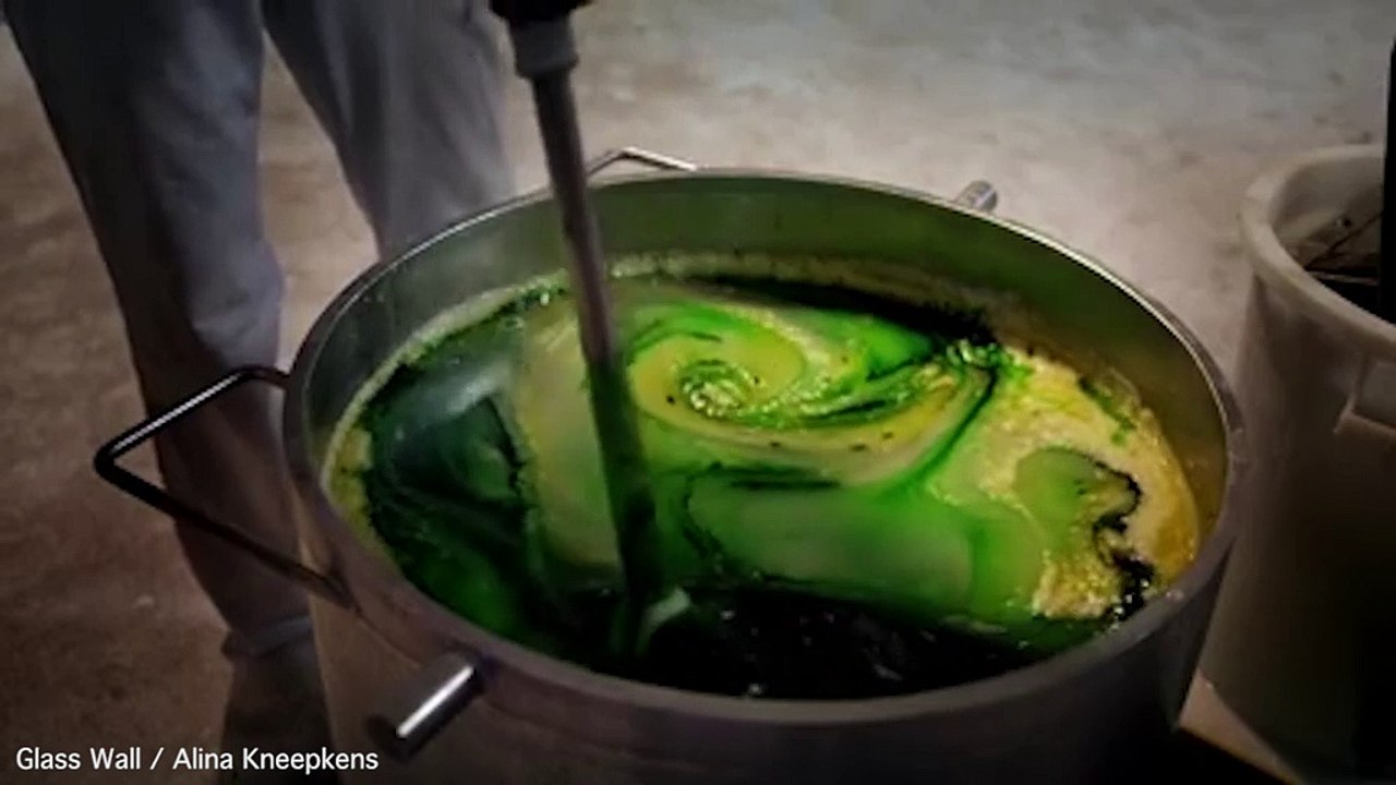 Vídeo está a chocar e revoltar milhares de pessoas por mostrar como são feitas as gomas/doces que todos gostamos!