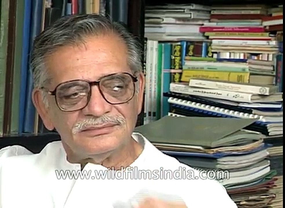 Gulzar speaks about corruption in India