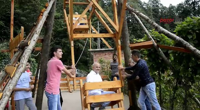 Bak'ın geleneksel dönme dolap heyecanı