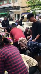 Hóng - CÚNG CÔ HỒN CHO CÔ GIẬT, CHỦ NHÀ CHƯA KỊP THẮP...