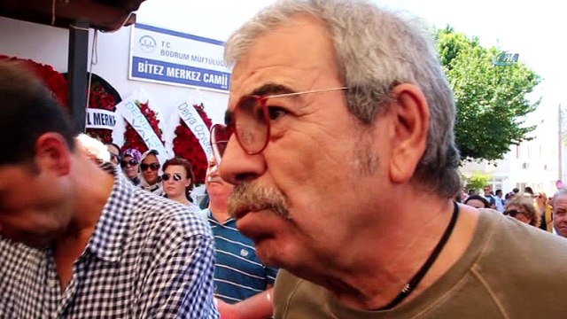 Fazıl Say annesini son yolculuğuna uğurladı