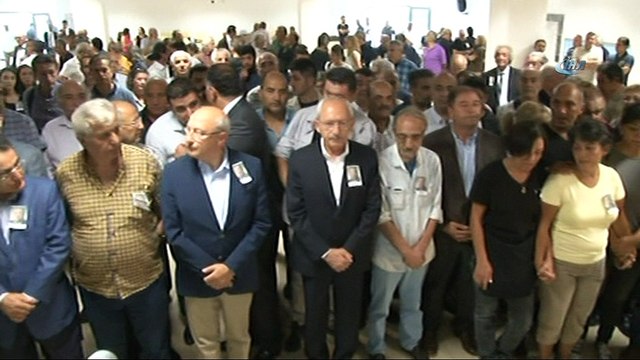 CHP Lideri Kılıçdaroğlu gazeteci Özilhan’ın cenaze törenine katıldı