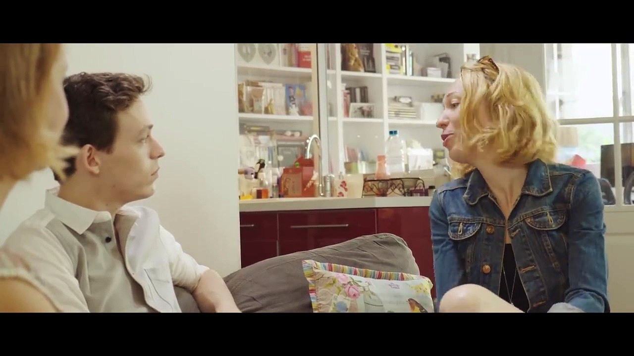 Quand "IL" rencontre ta meilleure amie sexy...
