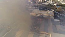Arnavutköy'deki Fabrika Yangını Söndürme Çalışması Havadan Görüntülendi