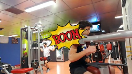 Entraînement en famille au palais (la salle de musculation)