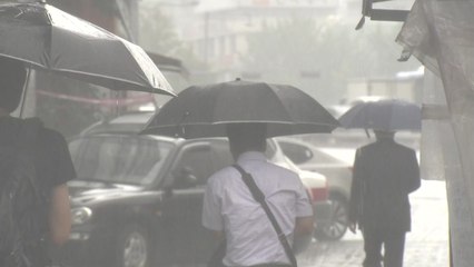[날씨] 전국 돌풍·벼락 동반 비...많은 곳 200mm↑ / YTN