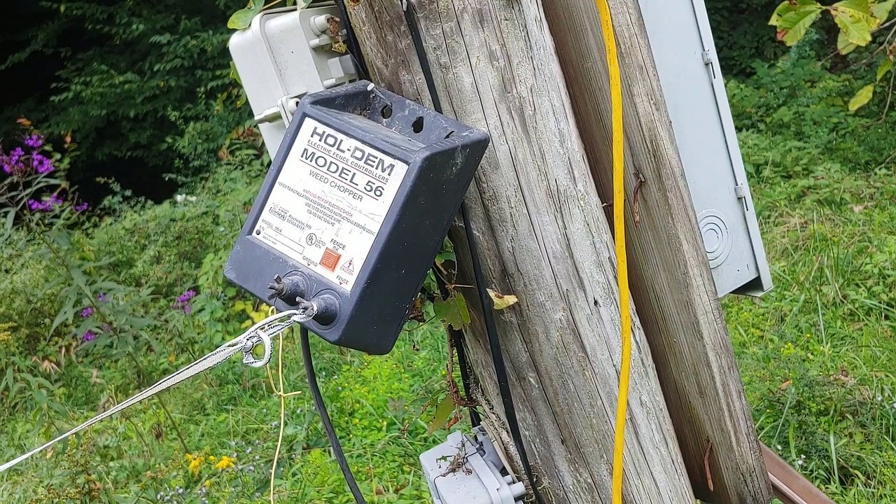 Testing an Electric Fence for FREE video Dailymotion