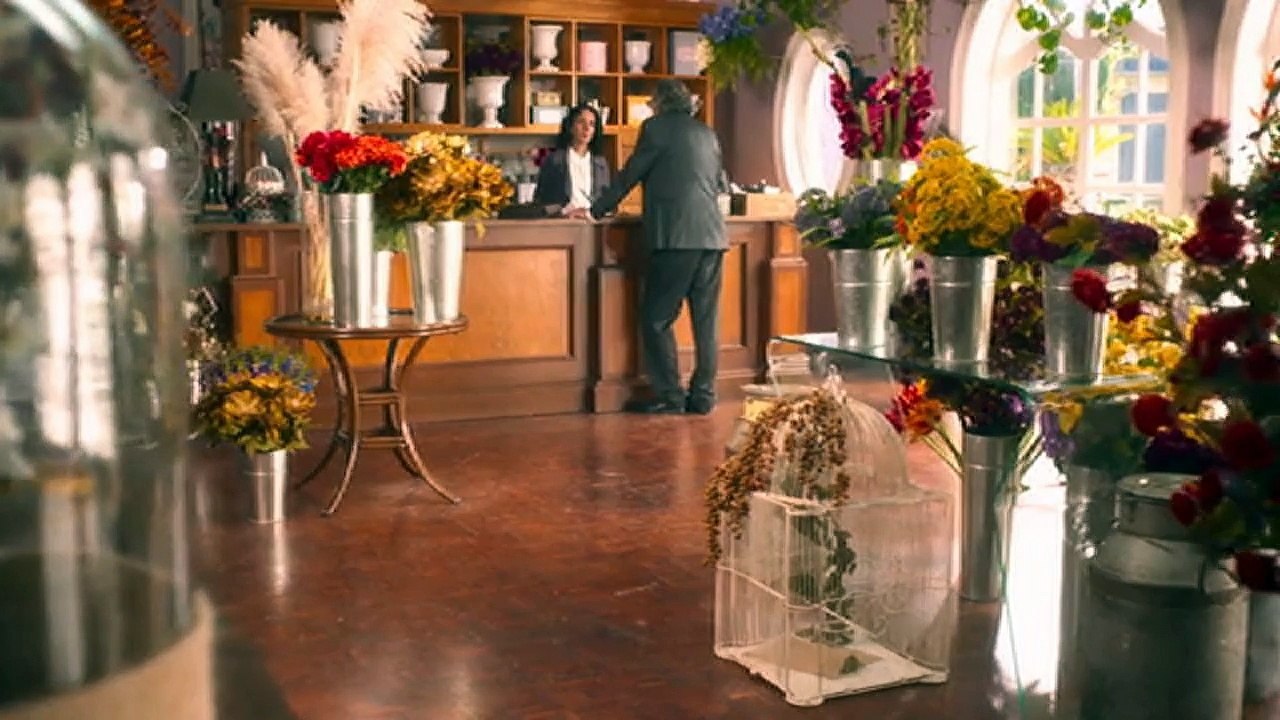 La Casa de las Flores S01E04 720p