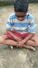 @Tikat dikhao garib aadmi hai bhai funny-0-0