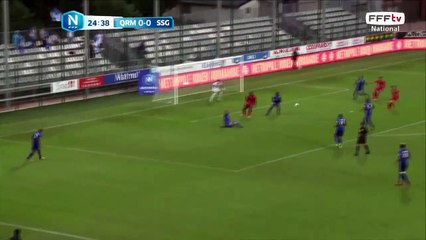 Superbe centre conclu par une frappe sur le poteau