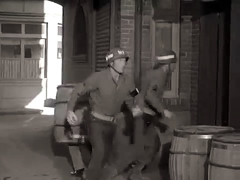 McHale's Navy S04E18 The Fugitive Ensign