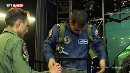 Savaş pilotları "en doğru karar"ı öğreniyor