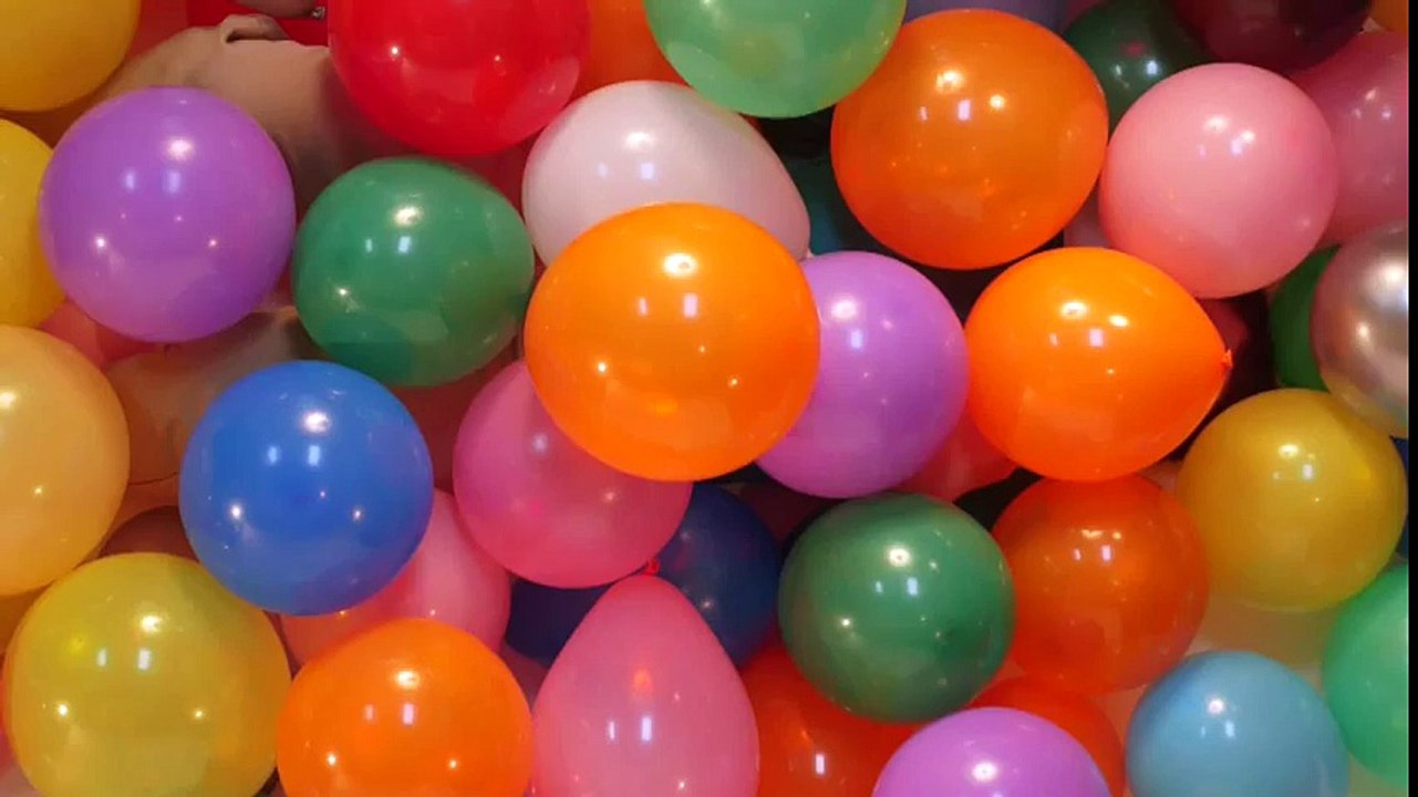 Most Balloons Blown Up In One Hour Guinness World Records 