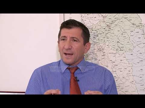 “Bashkitë” kundër taksës; Shoqata s’pranon që taksën e shtëpive ta mbledhë OSHEE