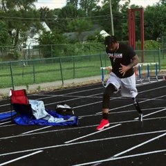 After a car accident took his left leg in 2016, former NFL running back Isaiah Pead is training to become a Paralympian.