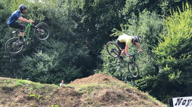 Démonstration de VTT Freestyle