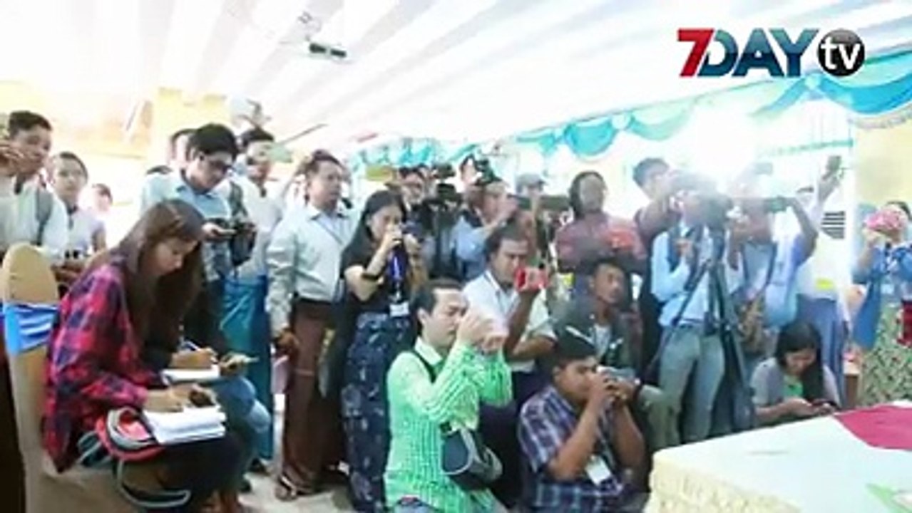 ဦးကိုကိုႀကီးတို႔ပါတီ ပါတီဝင္ေဖာင္ေတြကို မျကာမီ ထုတ္ေပးမယ္ၾသဂုတ္ ၂၄၊ ၂၀၁၈၈၈ မ်ိဳးဆက္ေက်ာင္းသားေခါင္ေဆာင္တစ္ဦးျဖစ္တဲ့ ဦးကိုကိုႀကီး ဦးေဆာင္မယ့္ ပါတီဟာ မေန႔