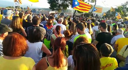 Gran cantada de 'L'estaca' als Lledoners