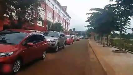 Khu phố xế hộp