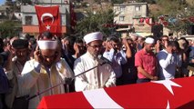 Gaziantep şehidini son yolculuğuna uğurladı