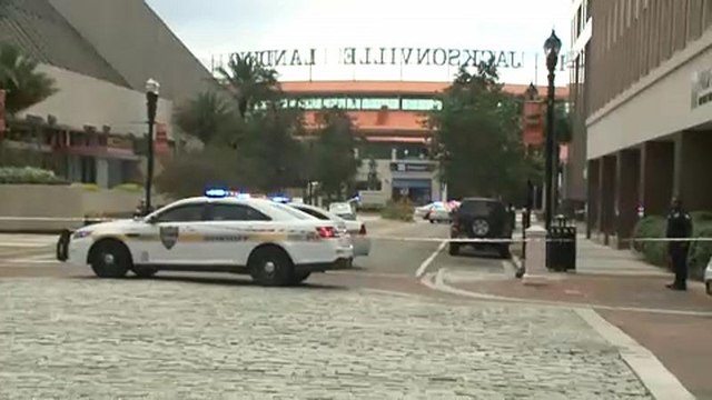 «Πολλοί νεκροί» από πυρά στο Τζάκσονβιλ της Φλόριντα