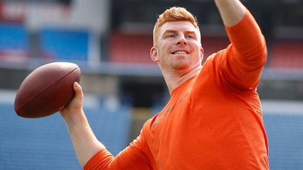 Andy Dalton receives a standing ovation in Buffalo