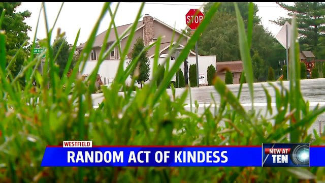 Stranger Pitches in to Pay for Single Mom`s Flat Tire