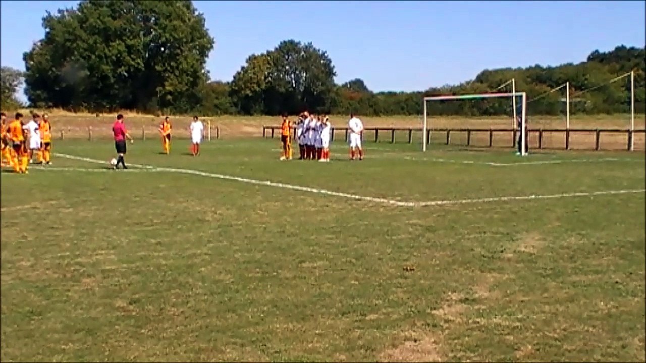 USPA - Fussy : égalisation de Titouan sur coup-franc