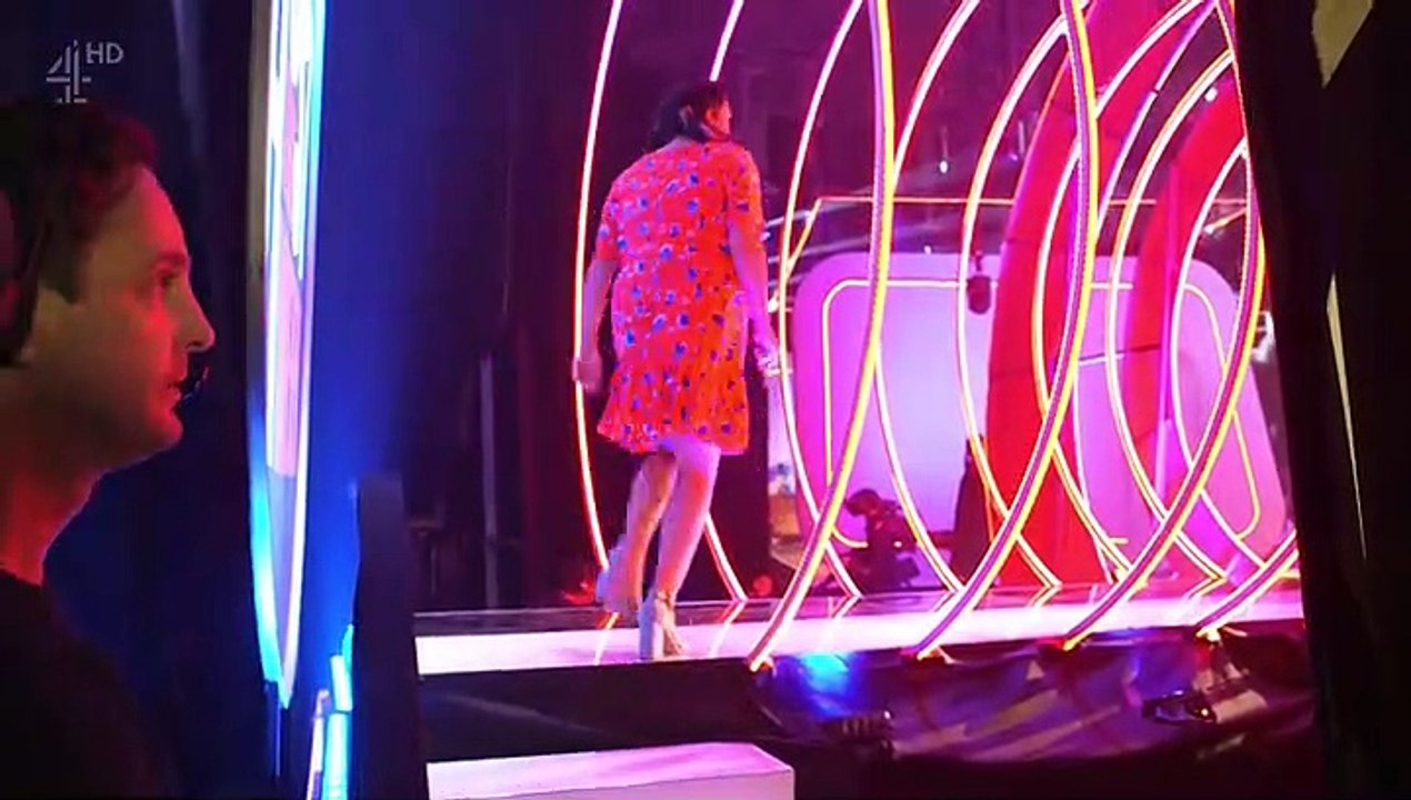 Host The Week S01E01