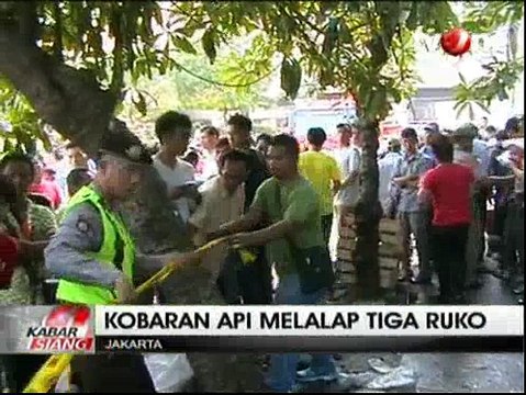 Kebakaran di Pasar Tanah Abang Hanguskan 3 Ruko