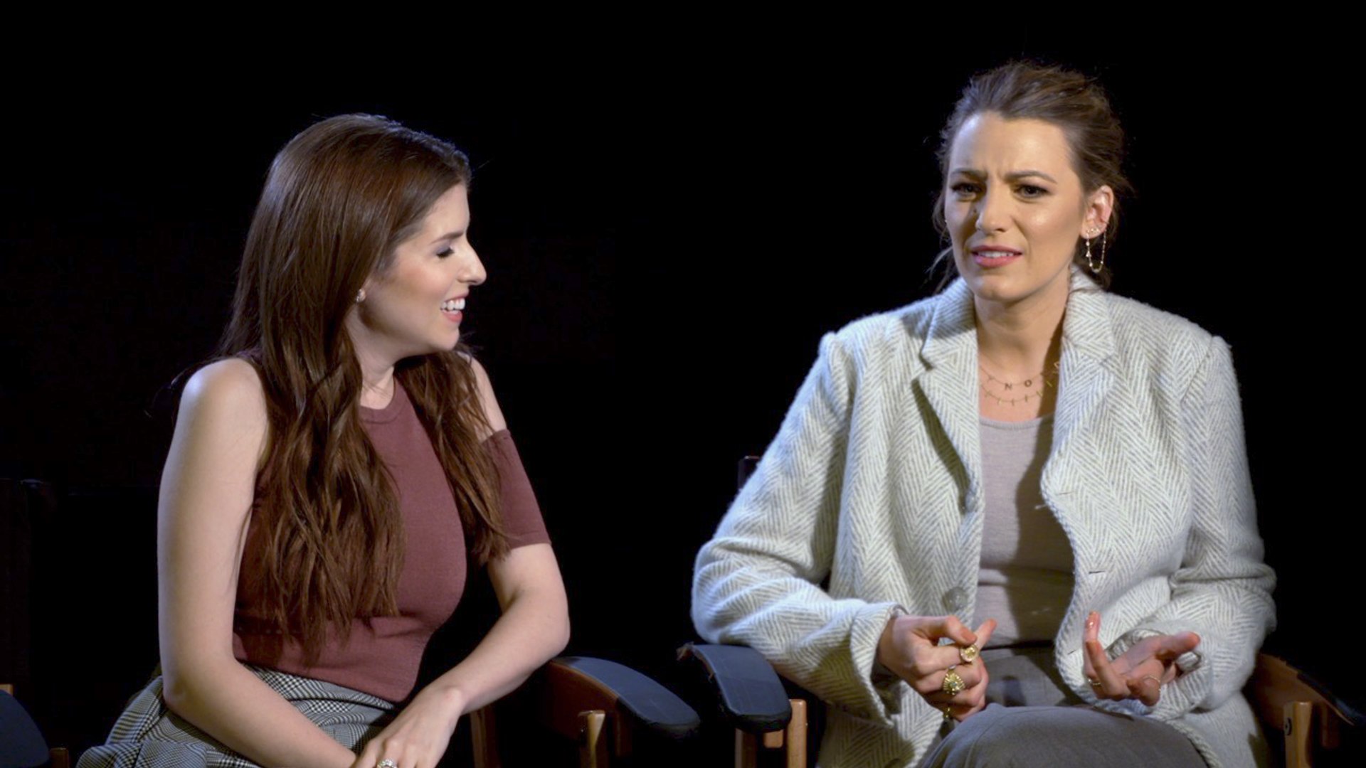 Blake Lively And Anna Kendrick Go To The Movies Video Dailymotion