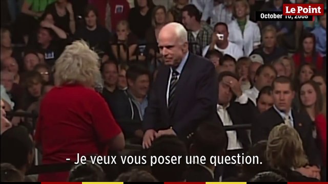 John McCain prend la défense d'Obama en plein meeting