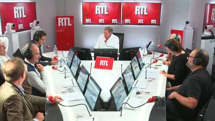 Laurent Gerra imitant Brigitte Macron : "Cesse de discuter et enfile ton costume de bain"