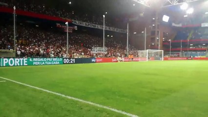 Drame du pont Morandi : le public de la Genoa observe 43 minutes de silence