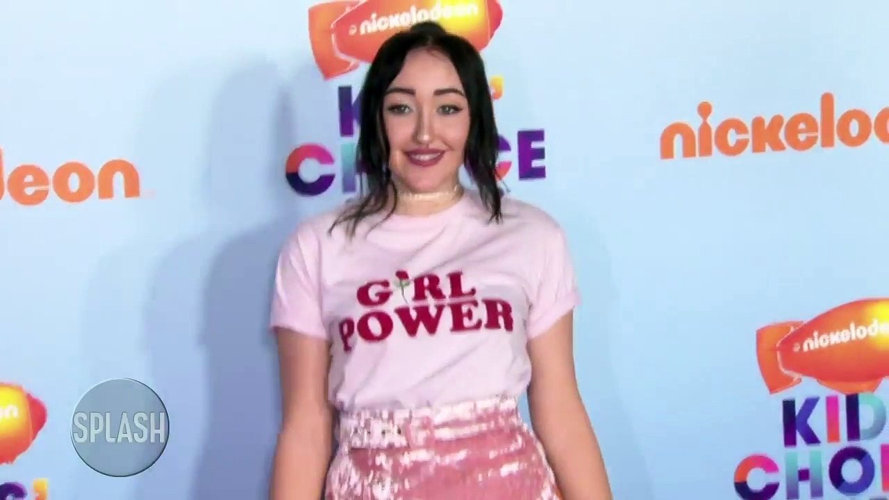 Noah Cyrus struggles with depression _ Daily Celebrity News _ Splash TV