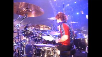 GLAY『彼女のModern』ARENA TOUR  2000 HEAVY GAUGE   HD  13