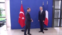 Hazine ve Maliye Bakanı Albayrak, Fransa Finans Bakanı Le Maire ile Bir Araya Geldi