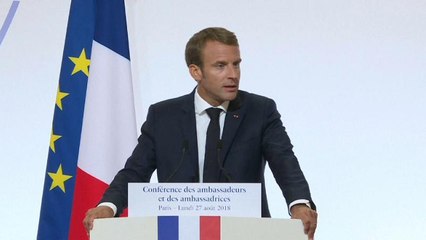 Macron: "Dall'Italia sì all'Europa solo se si parla di fondi strutturali"