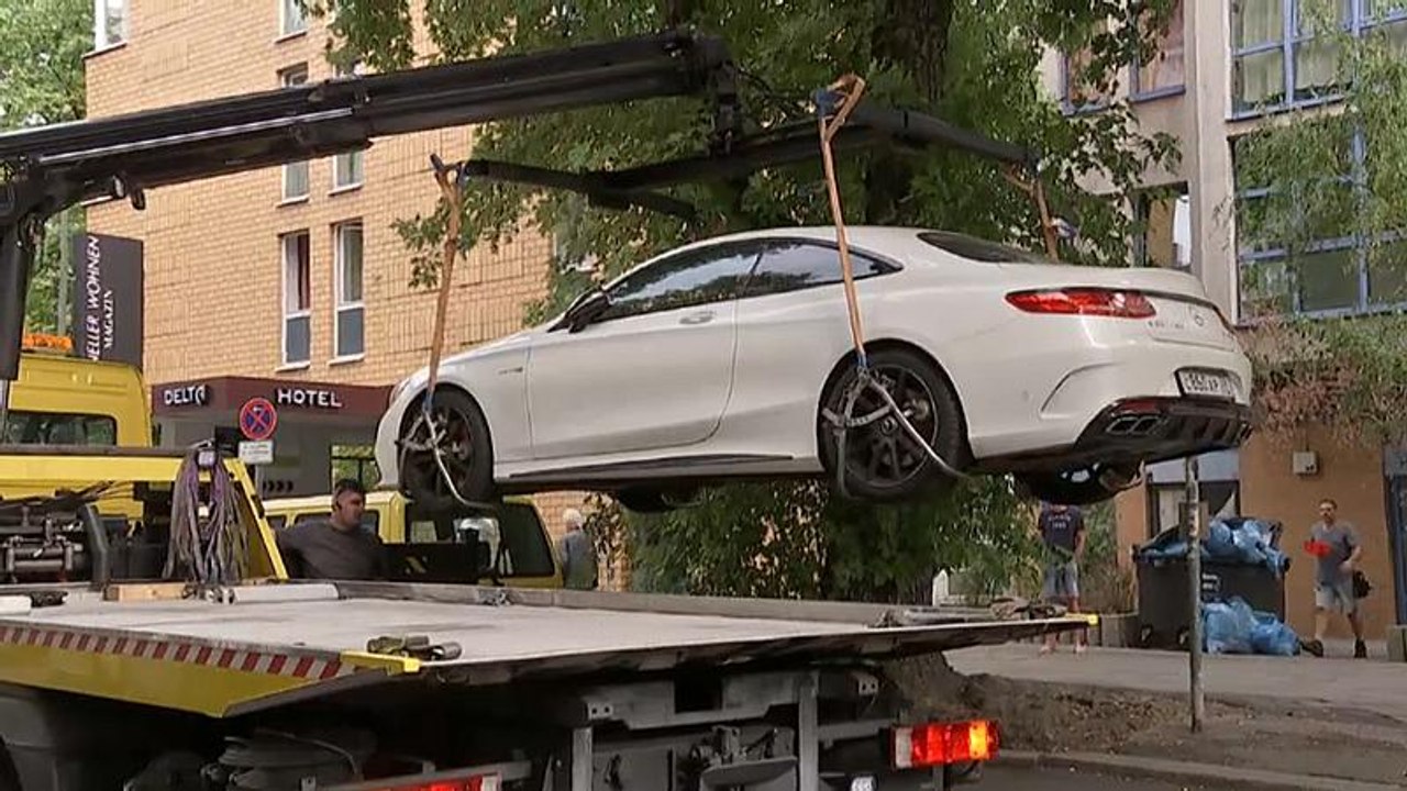 Berlin: Großrazzia gegen mutmaßliche Verbrecherbande