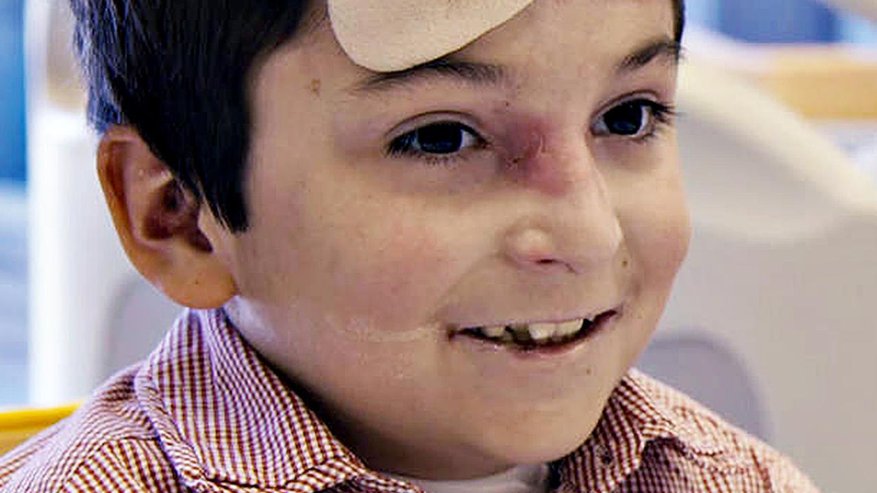 Kleine Helden - Trailer (Deutsche UT) HD