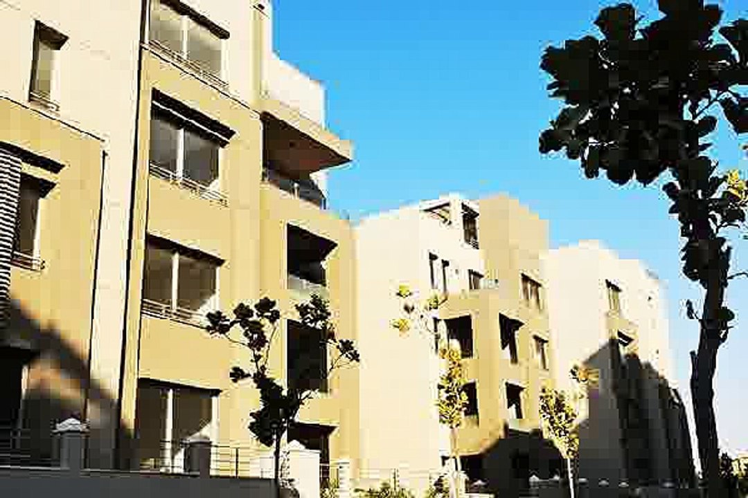 apartment with kitchen in village gate compound resale