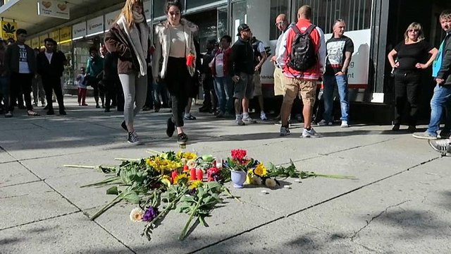 Germania, Chemnitz: arrestati due giovani per omicidio, caccia agli immigrati